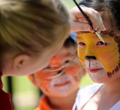 Kids getting their face painted